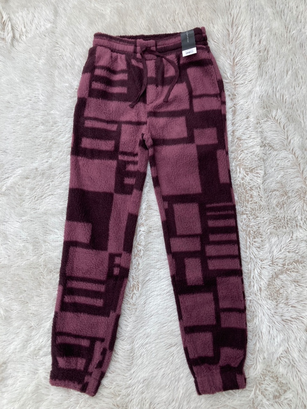 NWT No Boundaries Mens Sherpa Joggers Size XS